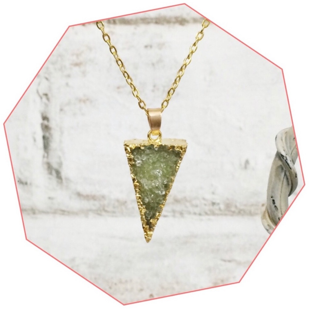 Crystal Necklace - Picture 3 of 7